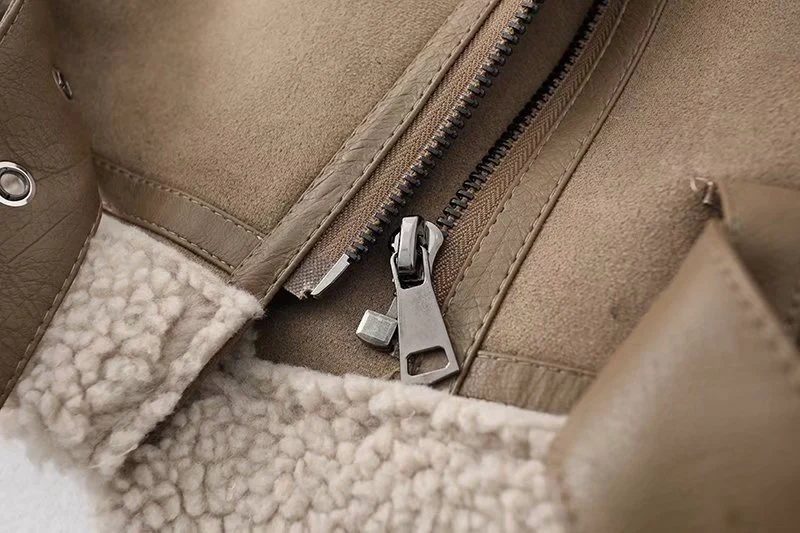 Kova Shearling Jacket - Image 4